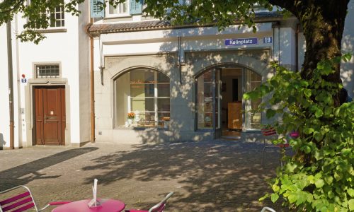 Schatztrue_aussen1